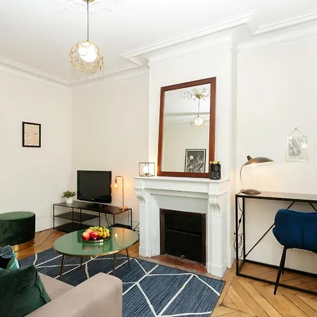 Bnbnook - Elegant 1br With Balcony Near Notre-dame Apartment Paris